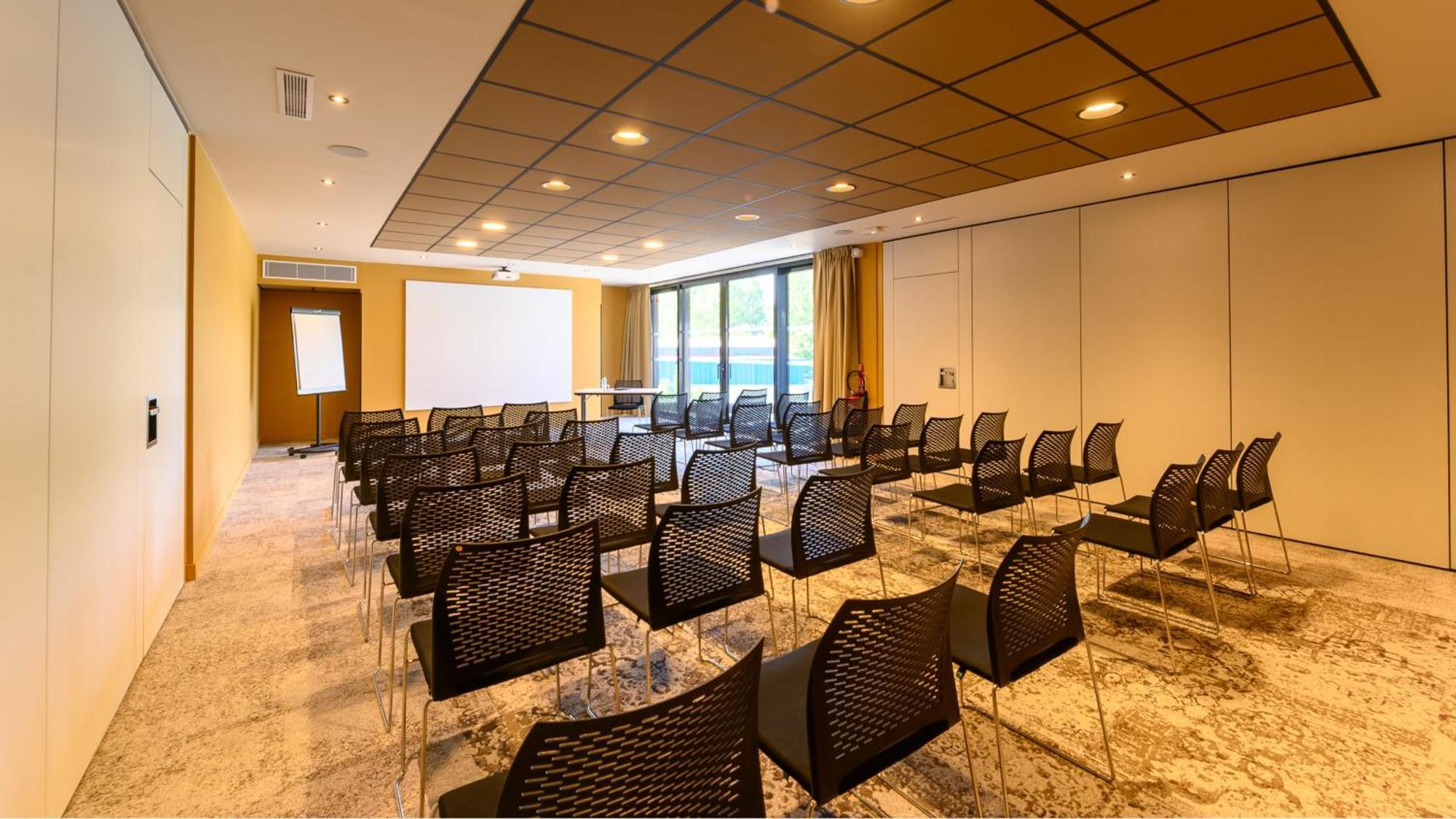 Kyriad Prestige Compiegne Jaux Exterior foto